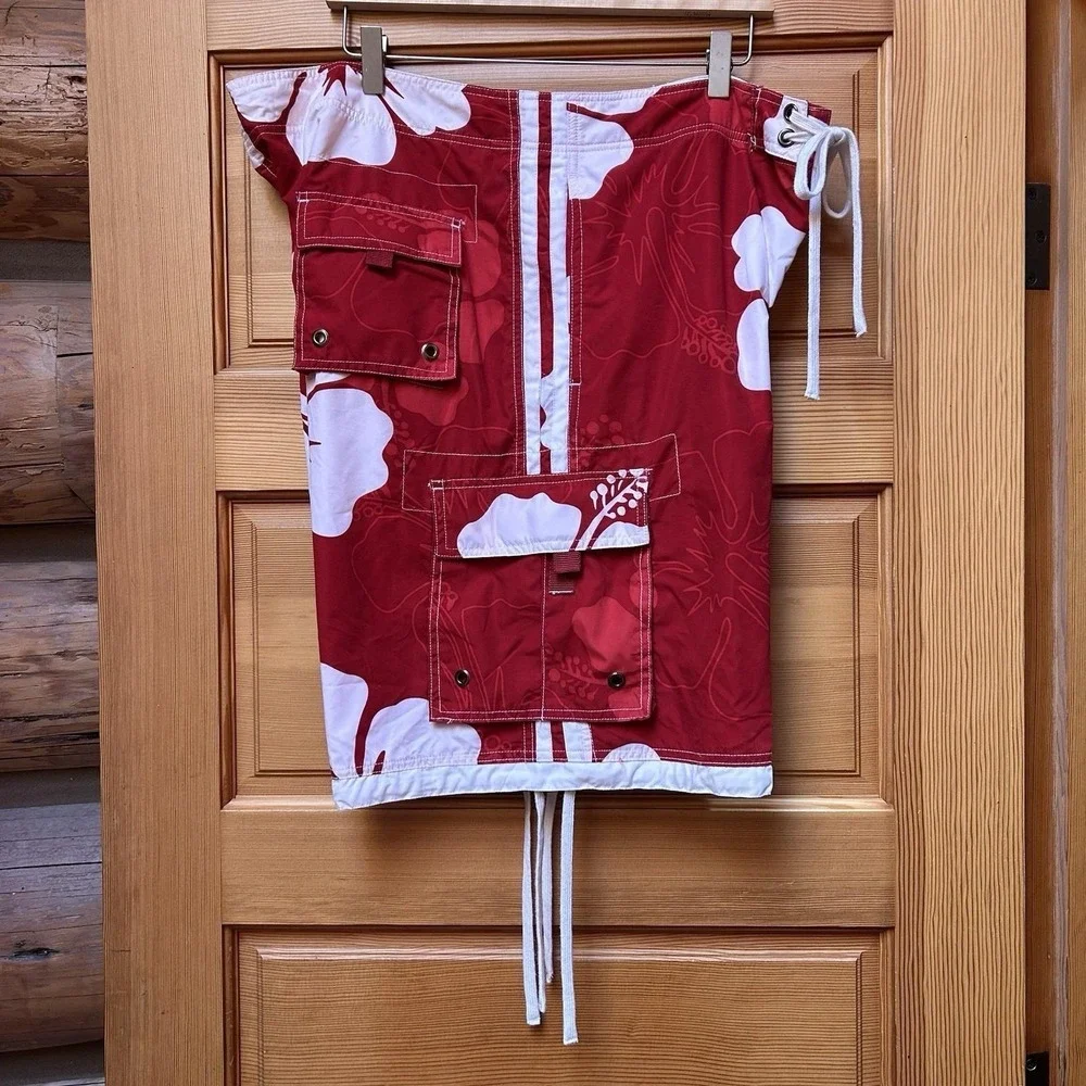 VTG Brents Surf Wear Swim Cargo Board Shorts Mens XL Lined Red Hawaiian Beach